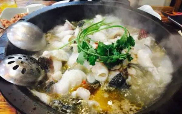 九洲石锅鱼