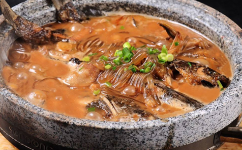 石锅中餐品牌有哪些？加盟巧蜀娘石锅中餐怎么样？