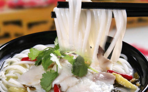 重庆的酸菜鱼米线培训味道好不好？