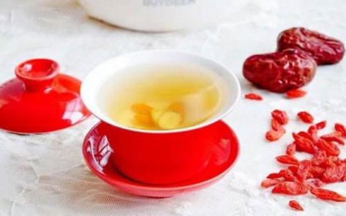 红枣枸杞茶让你喝出美丽来