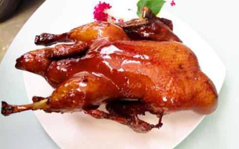 广州学做铁板鸭去哪好？煌旗餐饮可以学吗？