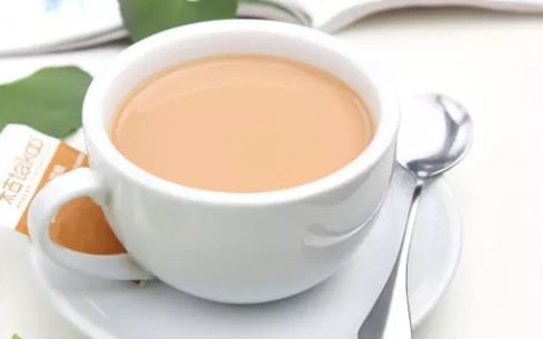 曲岸奶茶的加盟流程是什么，曲岸奶茶值得去加盟吗