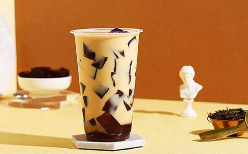 半岛故事奶茶加盟费合理，十多万就可以加盟好品牌