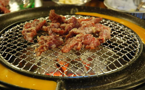 金妈家韩式烤肉加盟条件介绍，满足以下几点即可无忧加盟