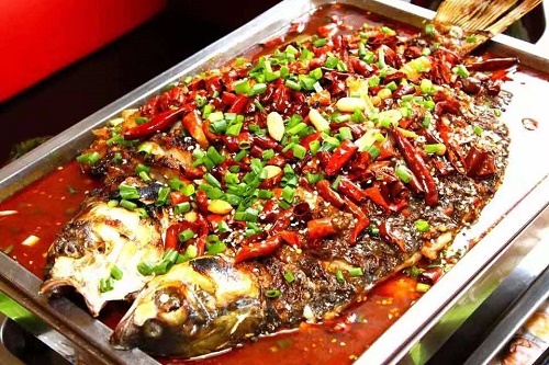 南京哪里可以学烤鱼，正宗万州烤鱼培训要多少钱？