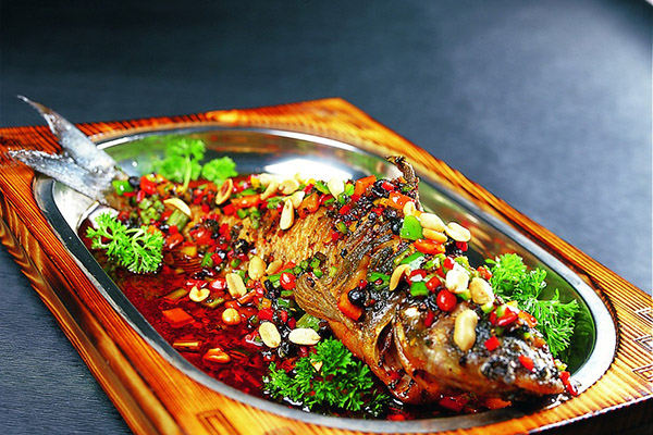 万州烤鱼在重庆哪里学最正宗