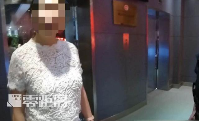 南京两女子餐厅吃霸王餐，并推搡民警阻止其执法被刑拘