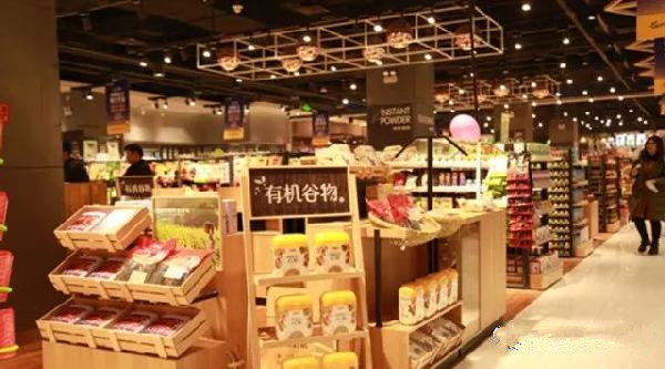 苏宁打造餐饮零售品牌苏鲜生正式开业