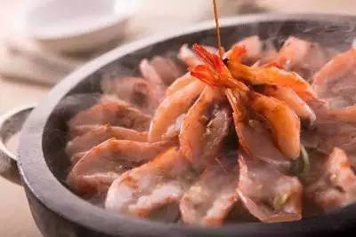石锅喼汁水晶虾