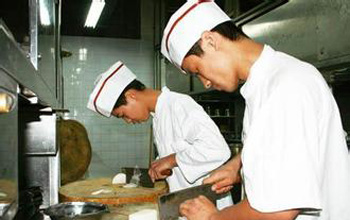 天津半年制酒店厨师专修班