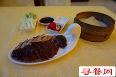 北京便宜坊烤鸭多少钱一只 它的烤鸭好吃不好吃?