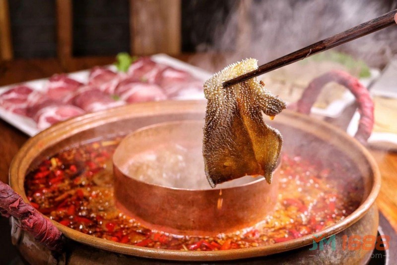 小肥羊火锅，有美味特色的主题火锅